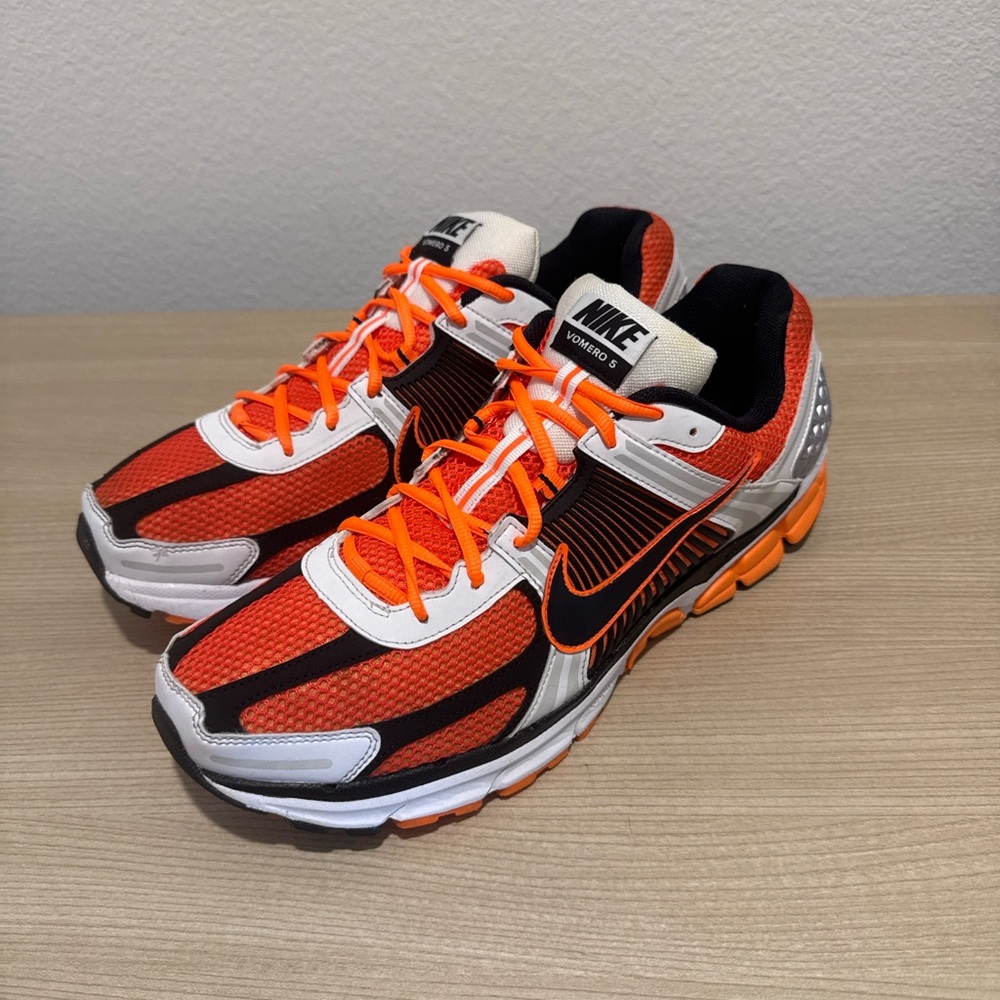 Nike Vomero 5 Team Orange Athletic Shoes
